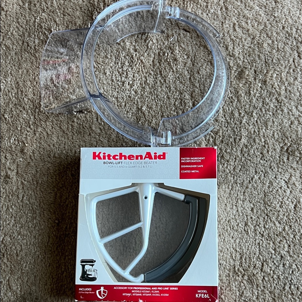 KitchenAid White and Gray Flex Edge Beater